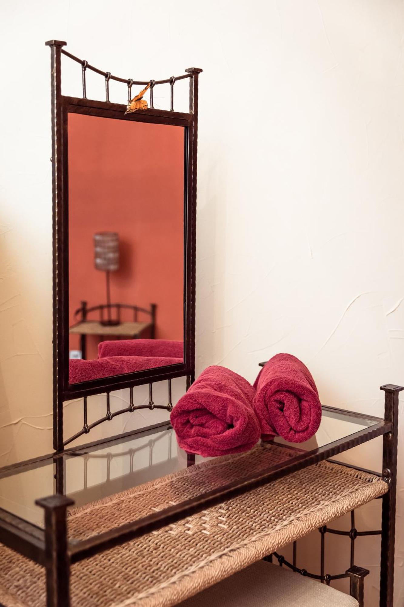 Bed and Breakfast Domaine D'Alcapies Saint-Jean-dʼAlcapiès Pokoj fotografie